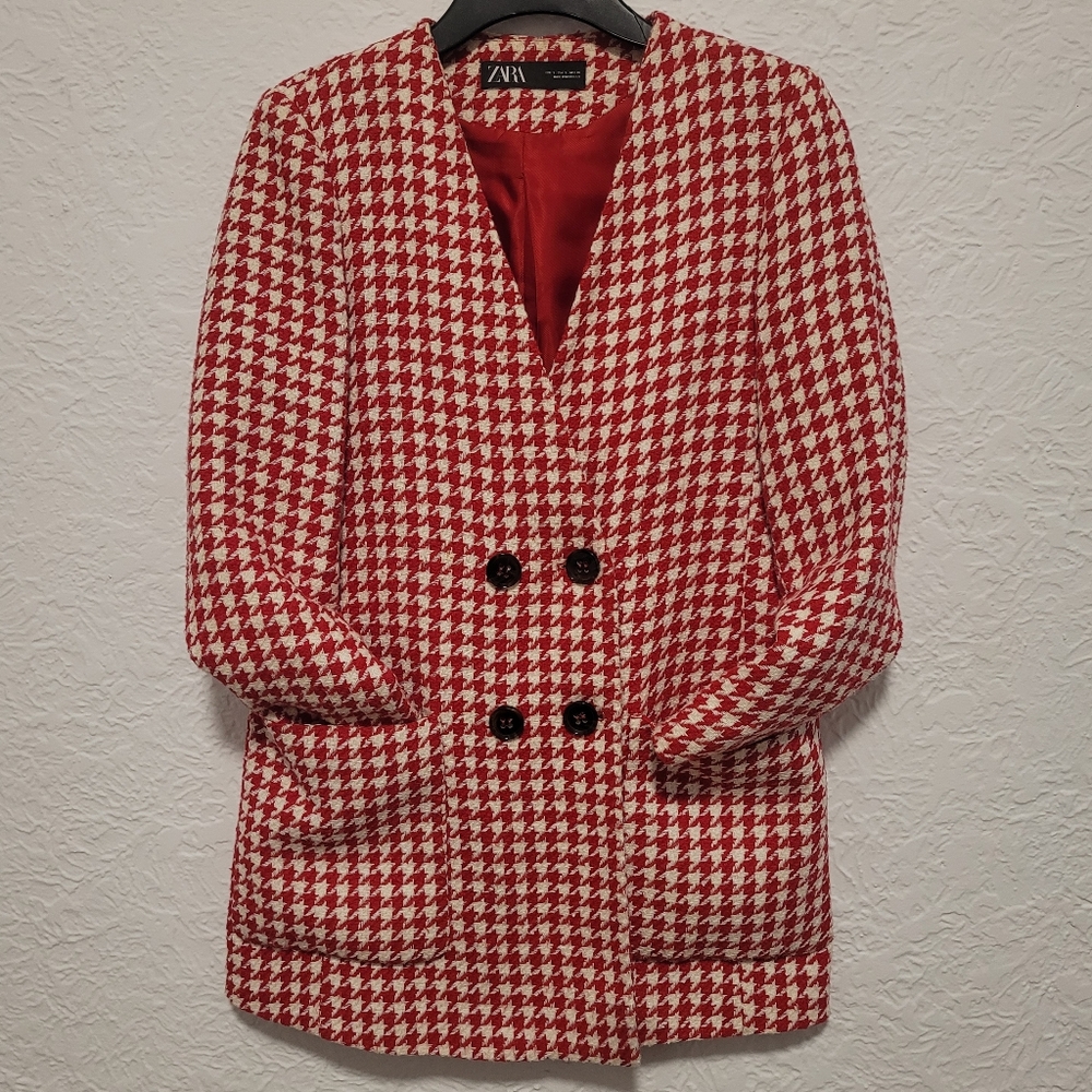 Zara Women's Red Houndstooth Jacket